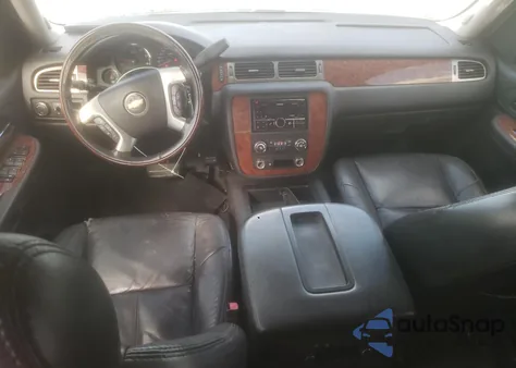 2007 Chevrolet Tahoe C1500 из США, поврежденный, VIN 1GNFC13047J105445